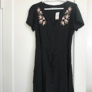 Abercrombie & Fitch dress WITH TAGS ON
